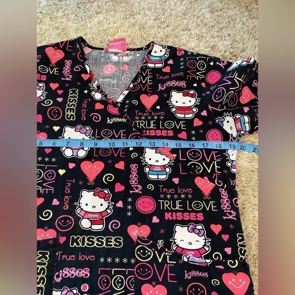 HELLO Kitty  Short Sleeved Scrub Top - Picture 6 of 8